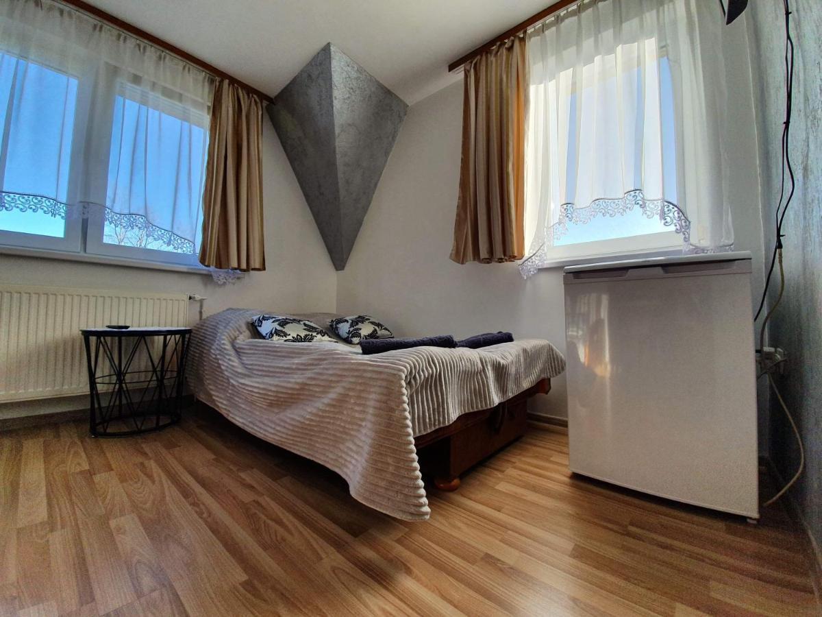 Pokoje I Apartamenty Regionalny Styl Ul Krole 1A Zakopane Ngoại thất bức ảnh